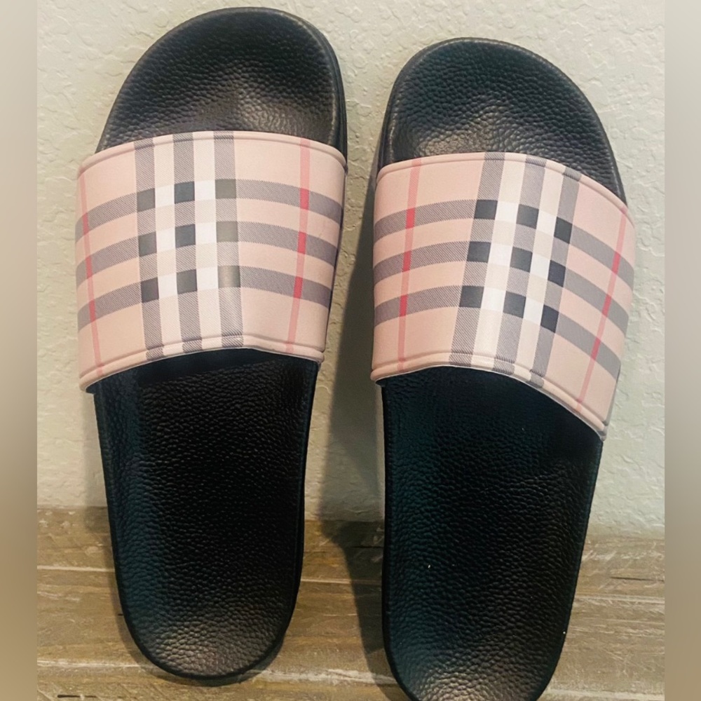 Burberry men Slide